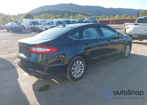 2016 Ford Fusion S z USA, uszkodzony, nr VIN 1FA6P0G7XG5119931